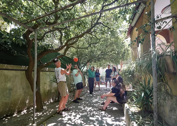 Los Mochileros Hostel